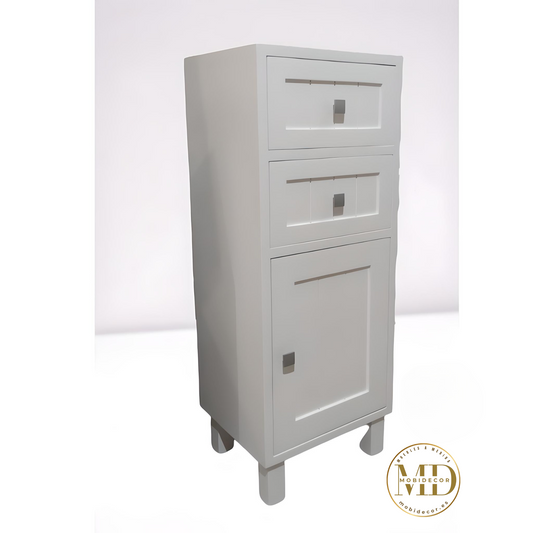Mueble Auxiliar de madera con dos cajones y una puerta.